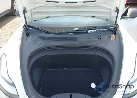 2019 Tesla Model 3 Long Range/Performance from USA, damaged, VIN 5YJ3E1EB3KF387050